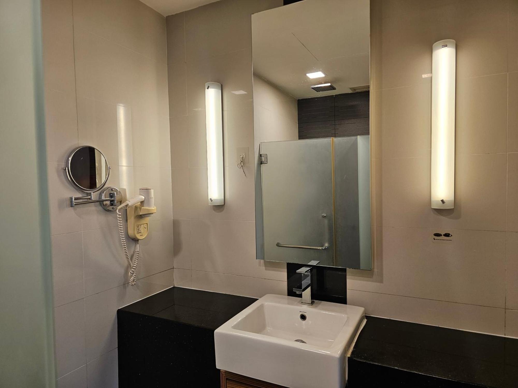 Deluxe Dua Sentral Pangsapuri